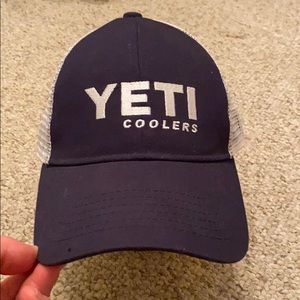 A yeti hat